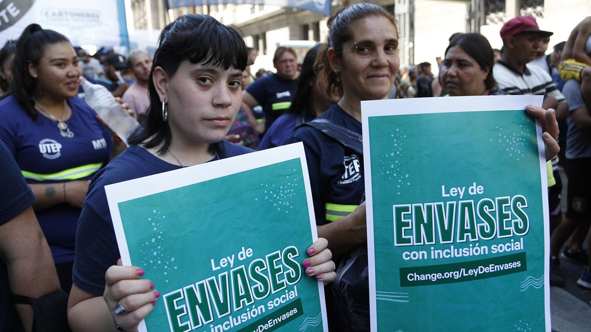 Cartoneros se movilizaron al Congreso por la Ley de Envases con Inclusión Social
