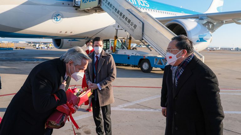 Alberto Fernández de visita en China en busca de reforzar las relaciones bilaterales