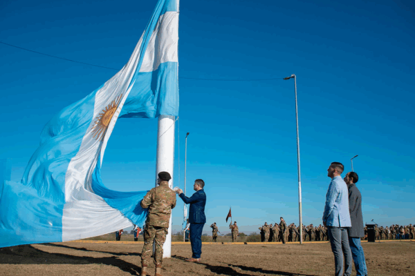 Celebración del Día de la Bandera en Magdalena