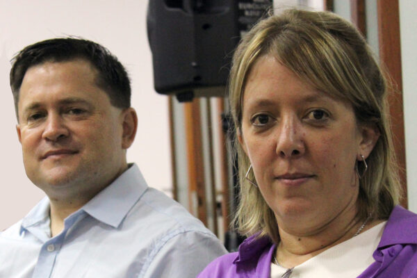 Martín Castelli y Mirna Gurina encabezarían la lista de Fuerza Patria en Magdalena