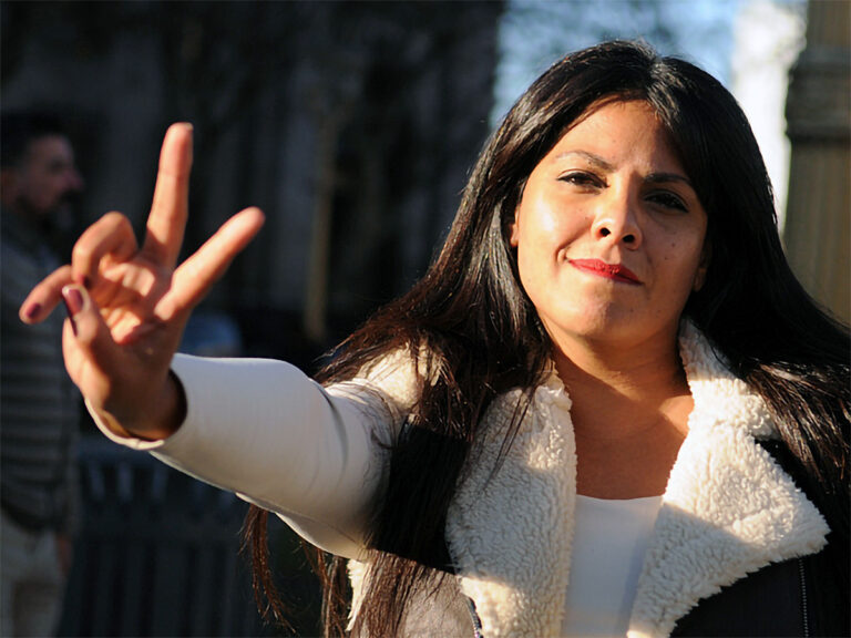 Eva Mieri: «Todo el tiempo sentí que yo era como un trofeo de guerra»